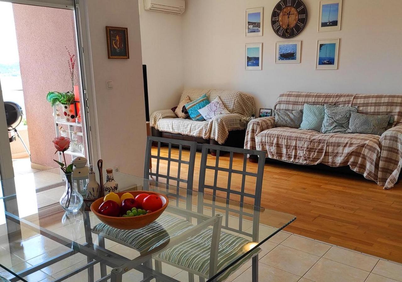 Apartment Idlerocks Trogir Exterior foto