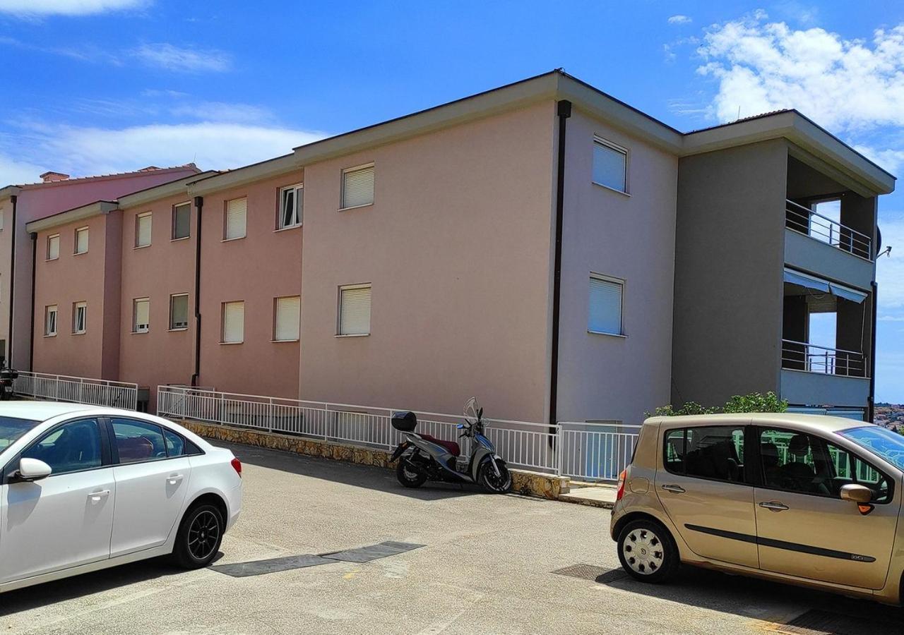 Apartment Idlerocks Trogir Exterior foto
